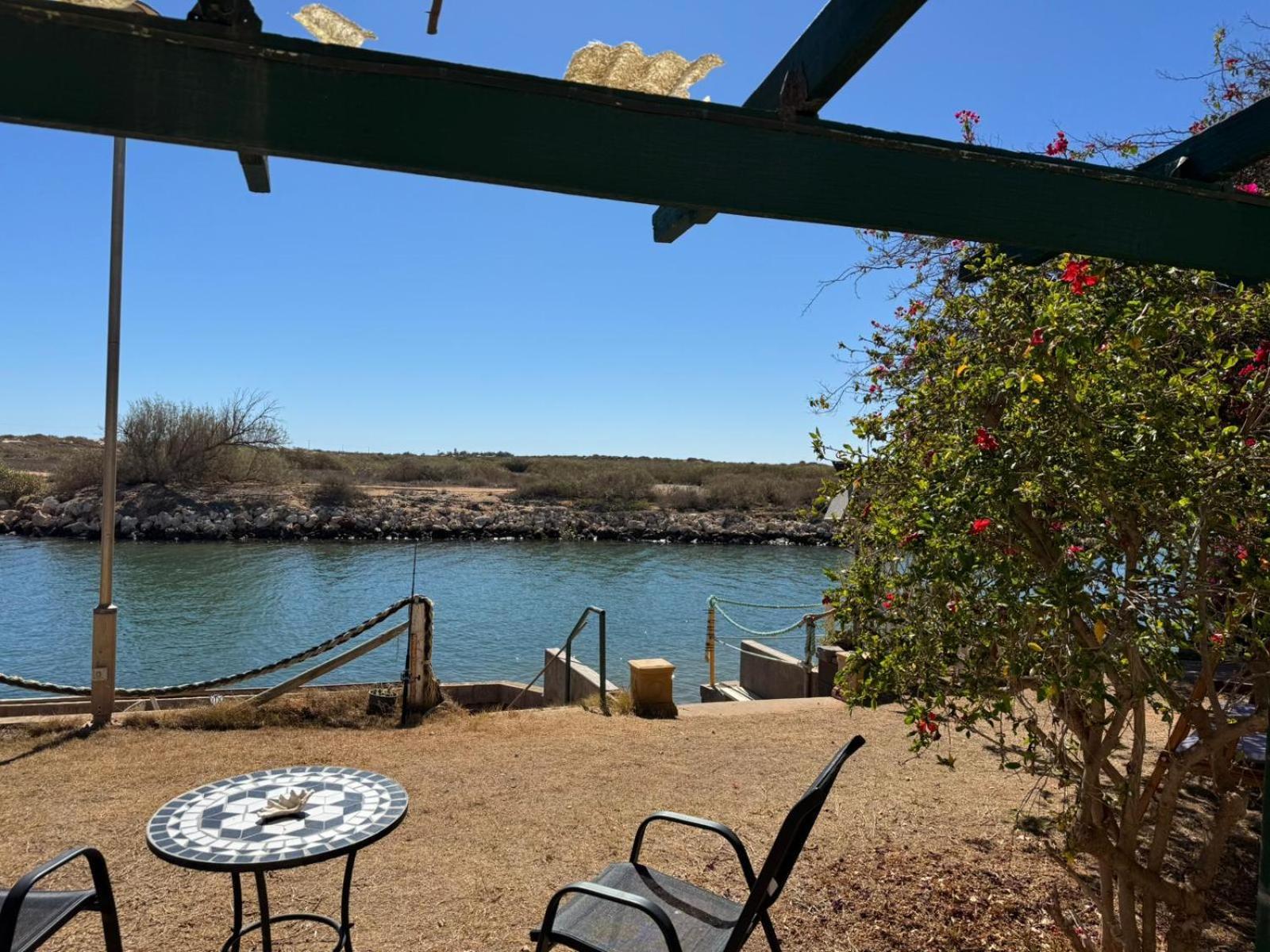 Pelican Point Waterfront Resort Formerly Carnarvon Beach Retreat Εξωτερικό φωτογραφία